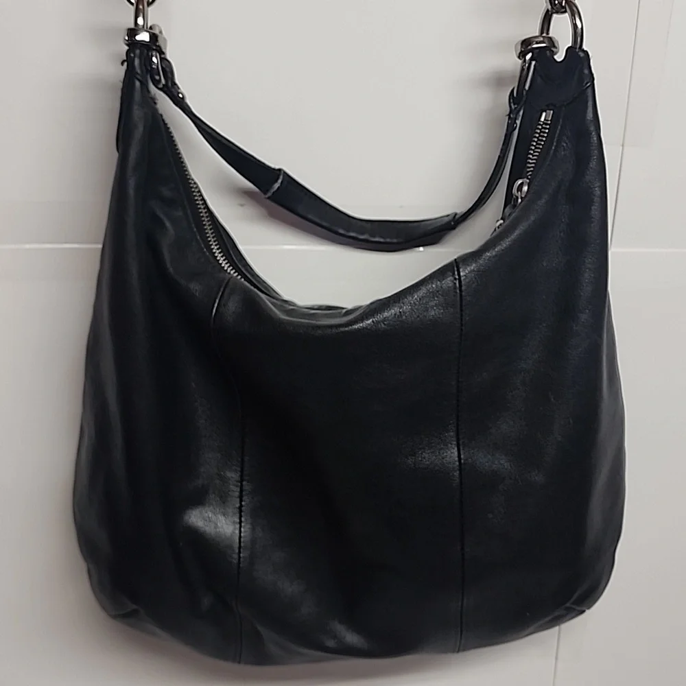 COACH classic black leather crossbody messenger shoulder hobo saddlebag QUALITY!